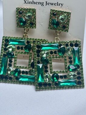 2.5” Emerald Green Statement Square Drop Earrings